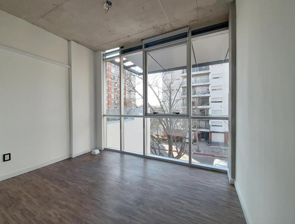VENTA CON RENTA - OFICINA - PARQUE RODÓ - PUNTA CARRETAS