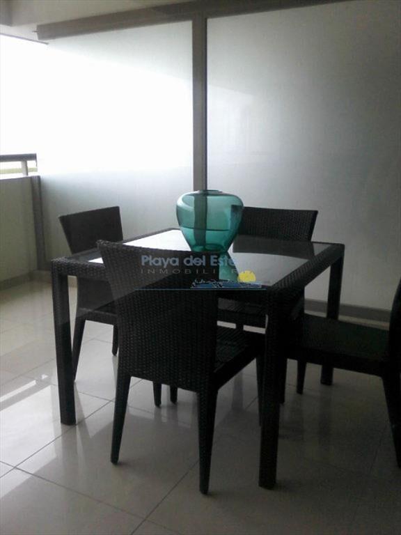 Apartamento en Venta de 3 dormitorios en Punta ,