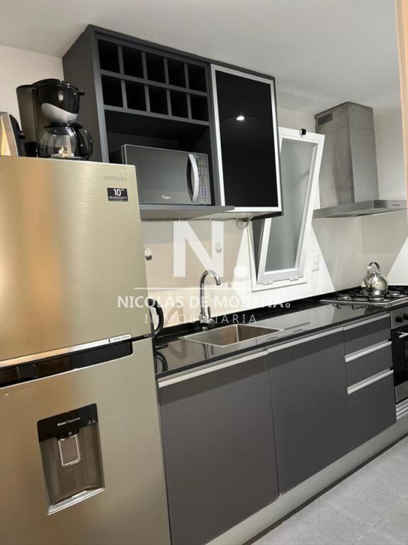En venta apartamento de 2 dormitorios en Punta