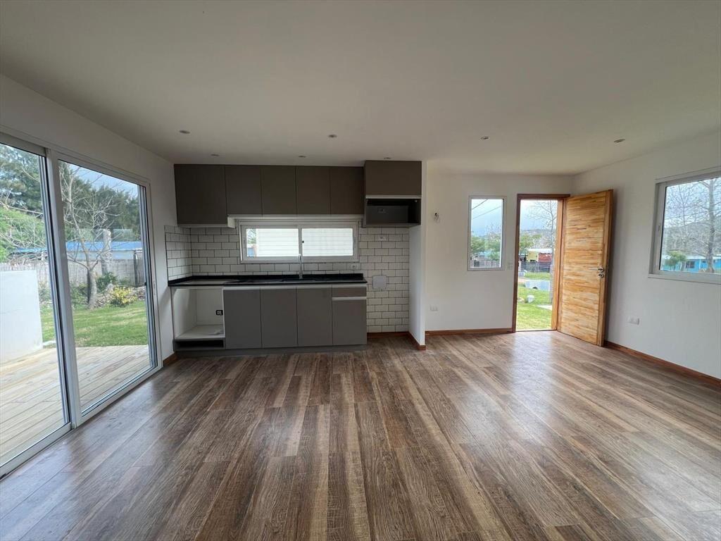 Se vende casa a estrenar 2 dormi - Tierra Calma