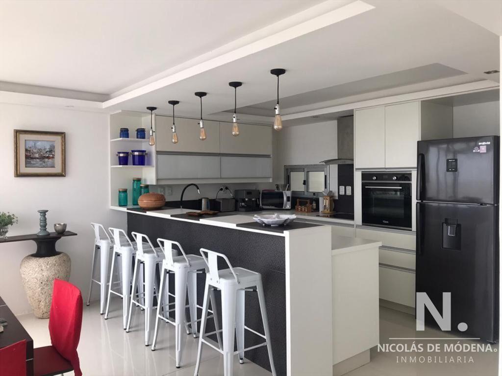 Excepcional apartamento duplex sobre el Mar, 4 Suites, gran