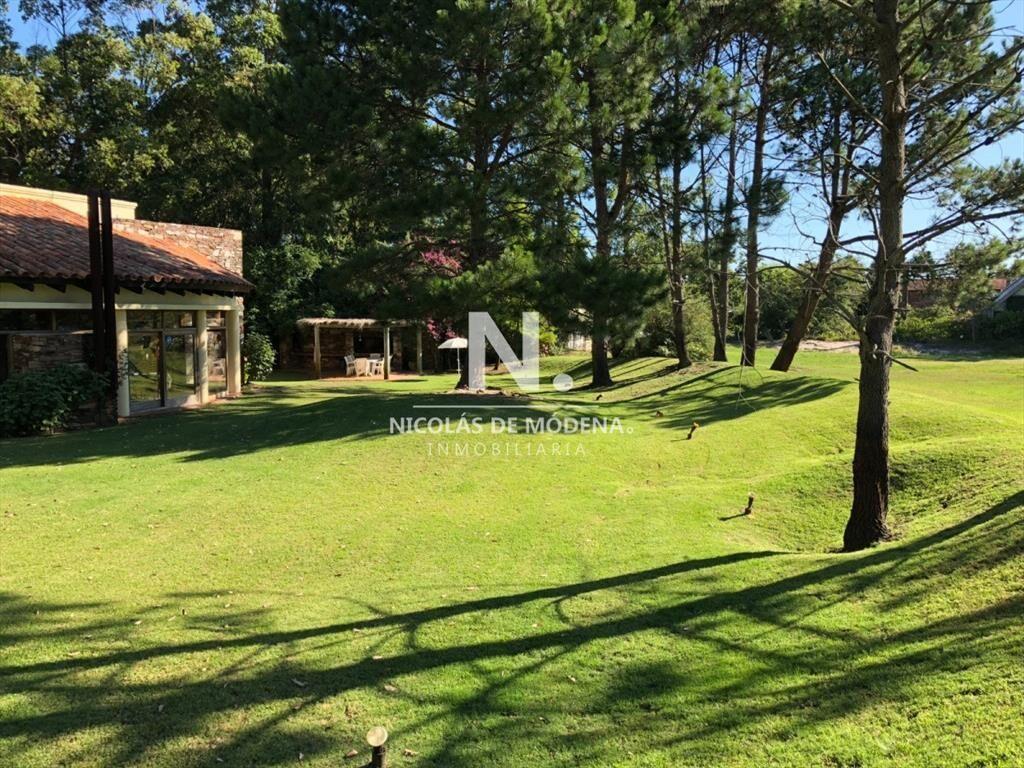 MUY BUENA CASA EN SOLANAS A 2 CUADRAS DE LA PLAYA