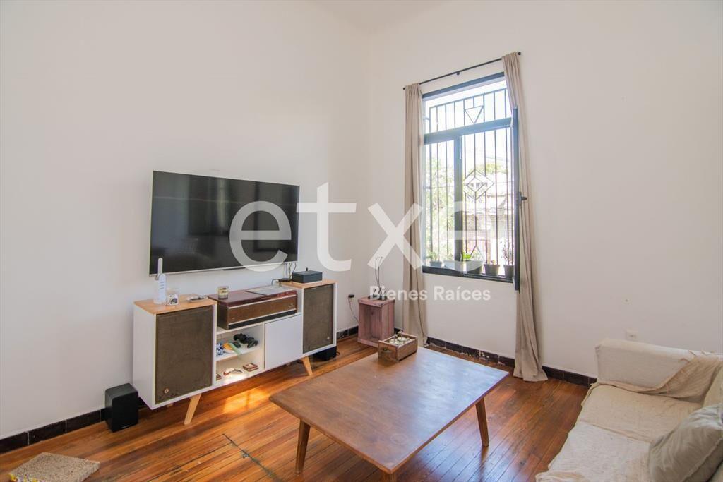 Venta de Casa de altos en Cordón...