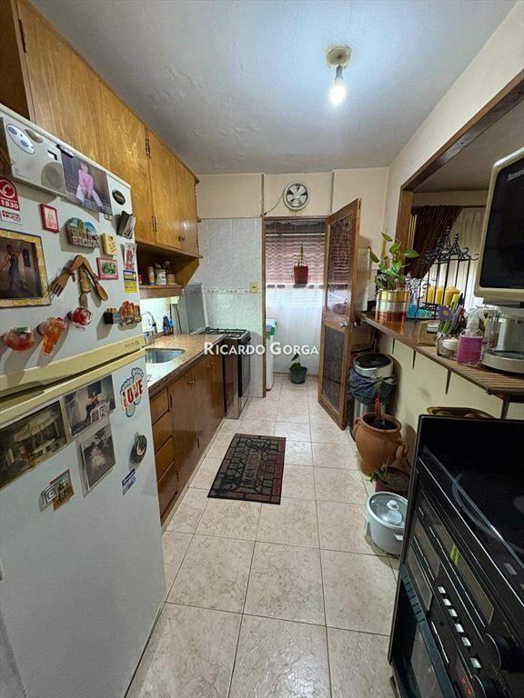 Apartamento venta 2 dormitorios y estacionamiento en Eus...