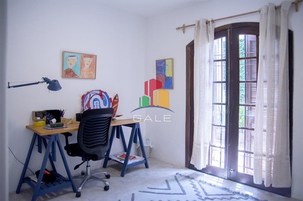 Excelente chalet de 5 dormitorios en venta a pasos de Playa