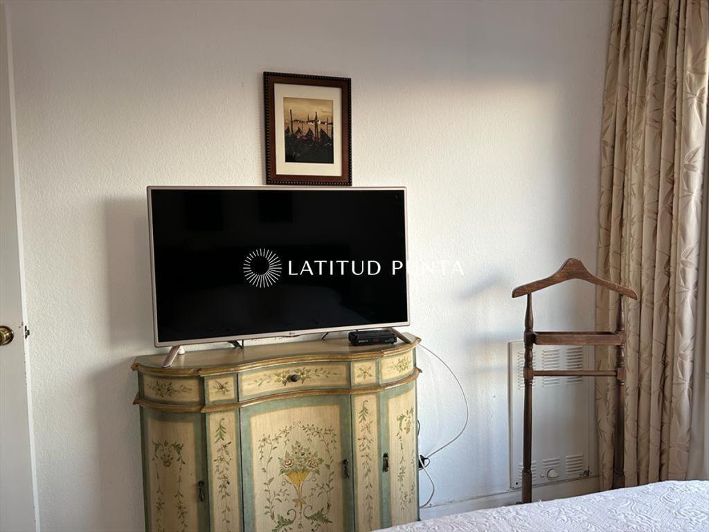 Península, apartamento de 1 dormitorio y medio