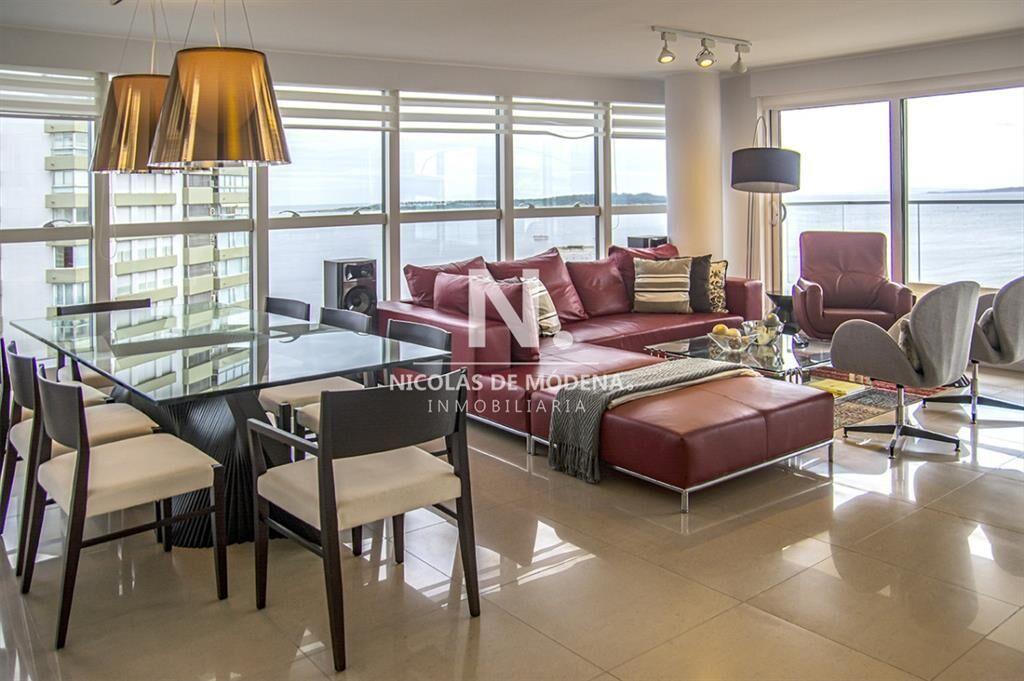 Espectacular apartamento de 3 suites en venta al