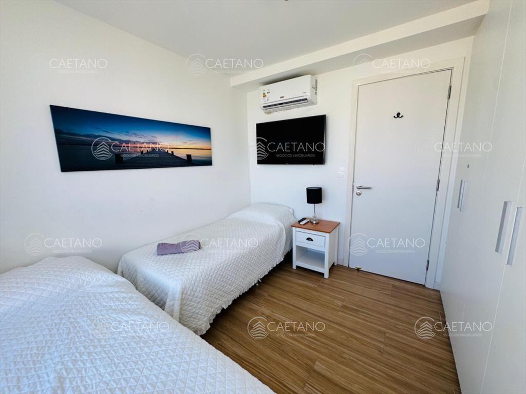Venta apartamento 2 dormitorios. Playa Brava
