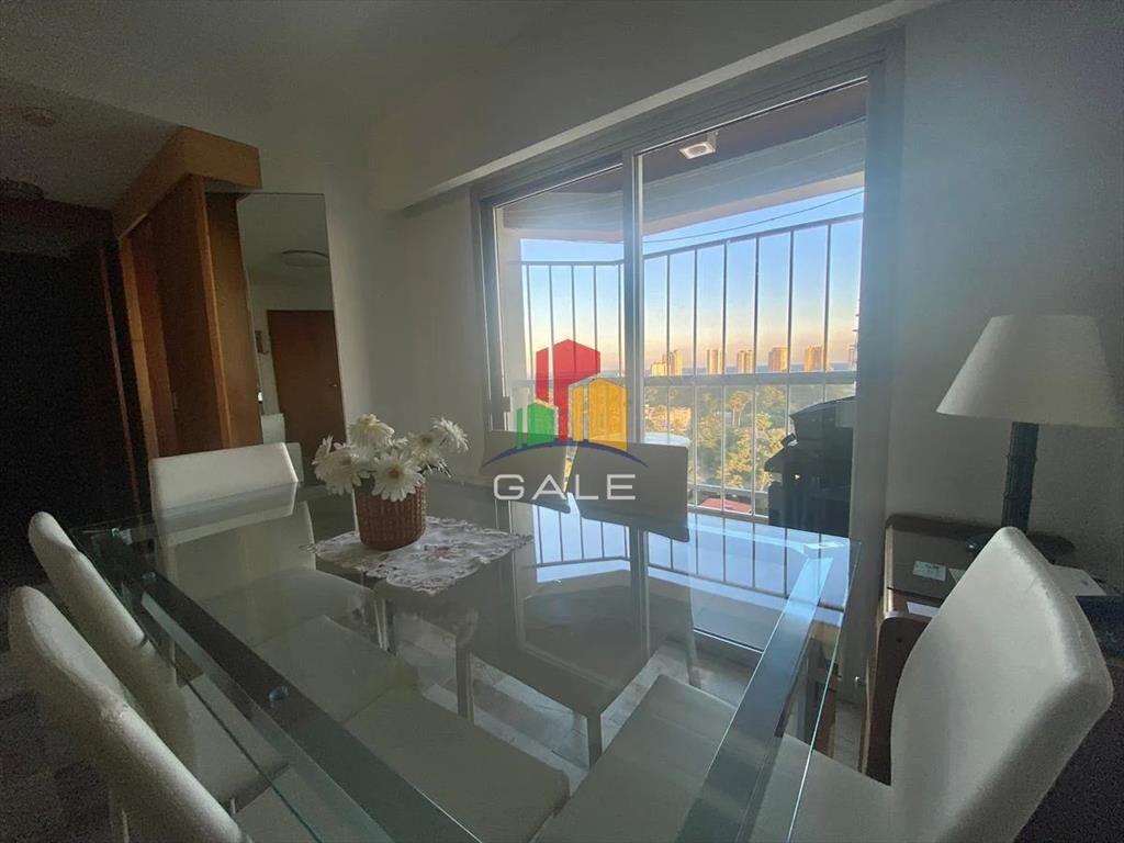 Apartamento cómodo, amplio y luminoso, muy bien ubicado, c