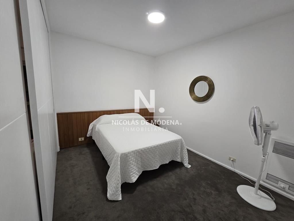 Venta apartamento 1 dormitorio y medio en Punta