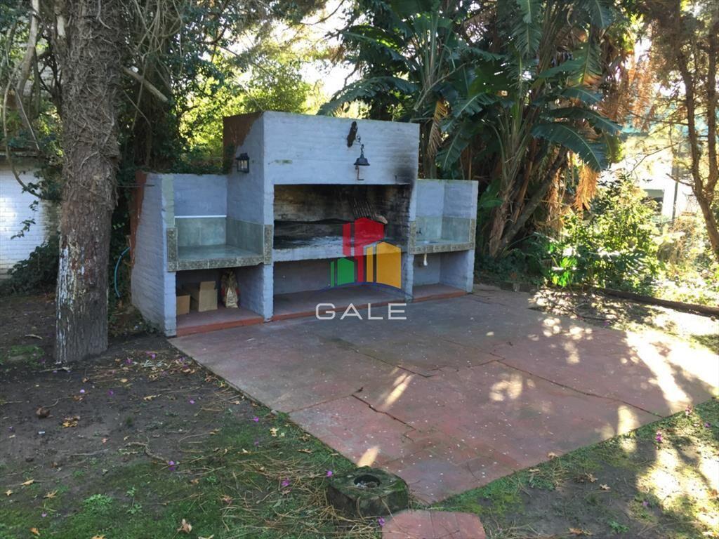 Linda casa en venta, zona cantegril