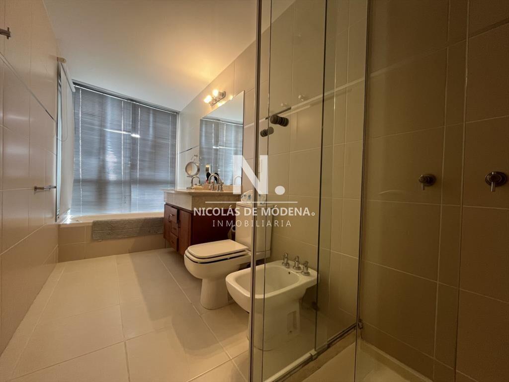 Apartamento en Venta de 3 dormitorios con en del