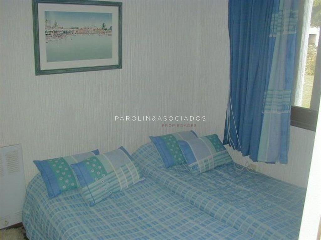 Casa en venta de 3 dormitorios en zona playa del