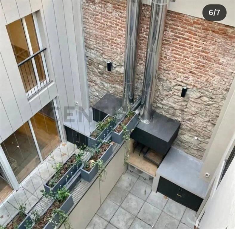 Apartamento Duplex , PARRILLERO y PATIO en Parque RODO
