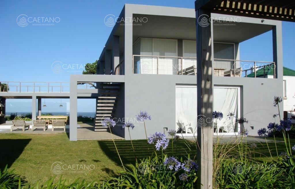 Casa con vista al mar en Barrio Privado, Jose Ignacio