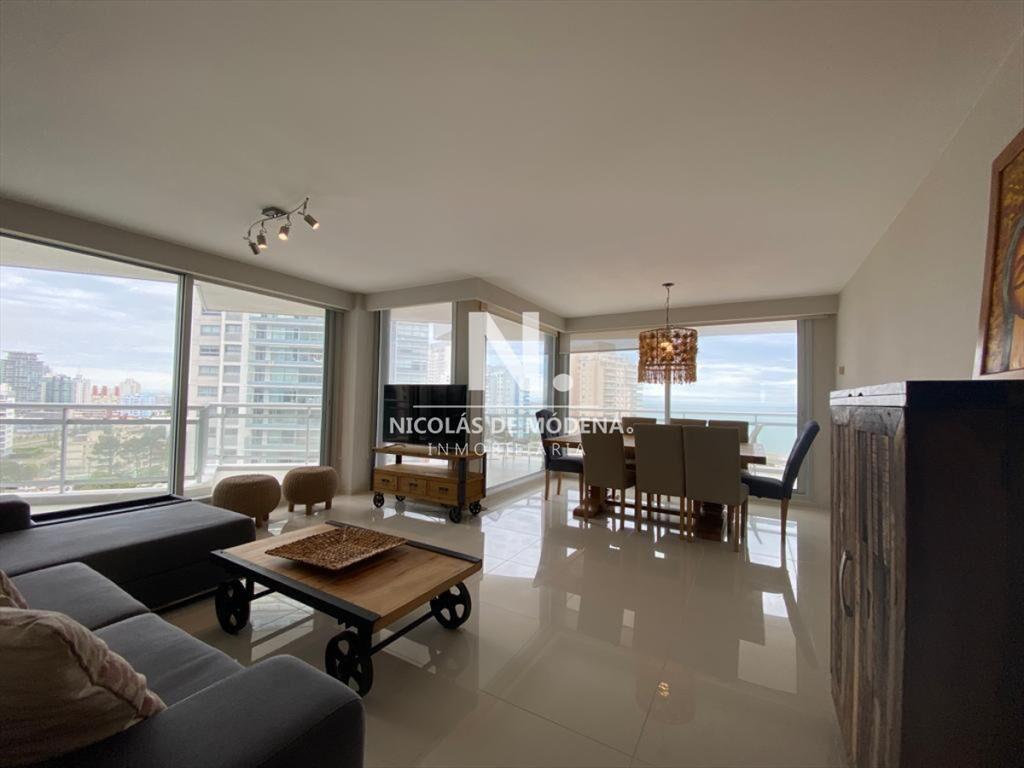 Apartamento en venta de 3 dormitorios en suite, Mansa - Pun