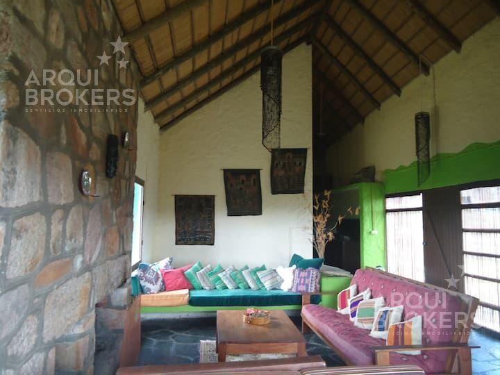 Casa de 4 dormitorios en venta en Villa Serrana