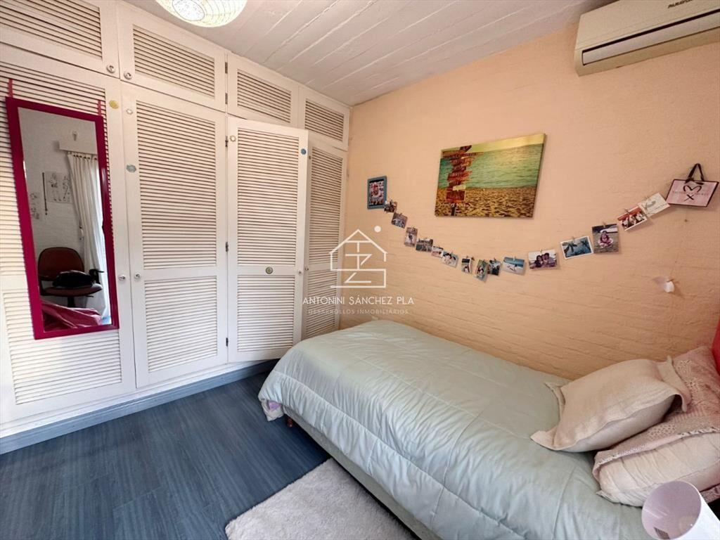 Venta casa 4 dormitorios 3 baños Punta del Este
