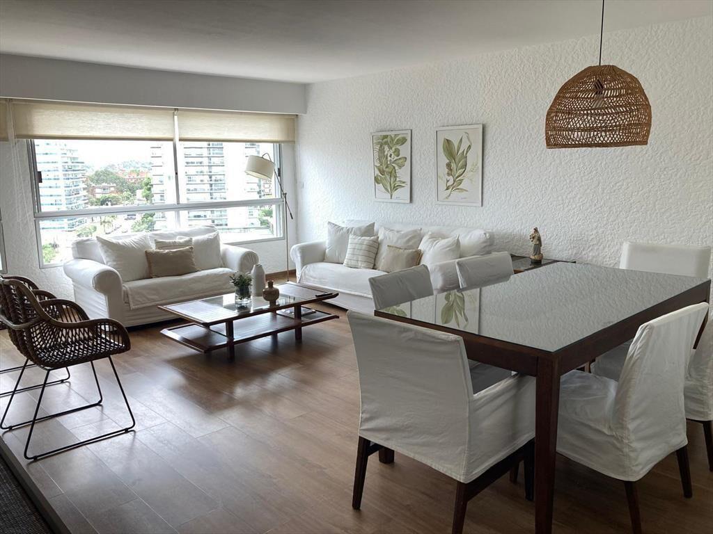Apartamento en venta Aidy Grill Tres dormitorios