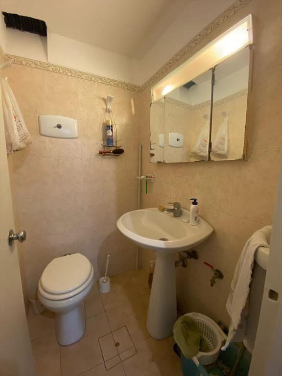 Casa a la venta de 3 dormitorios y garaje en Cordón