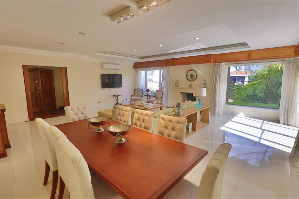 CASA EN VENTA 5 DORMITORIOS A METROS DE LA PLAYA