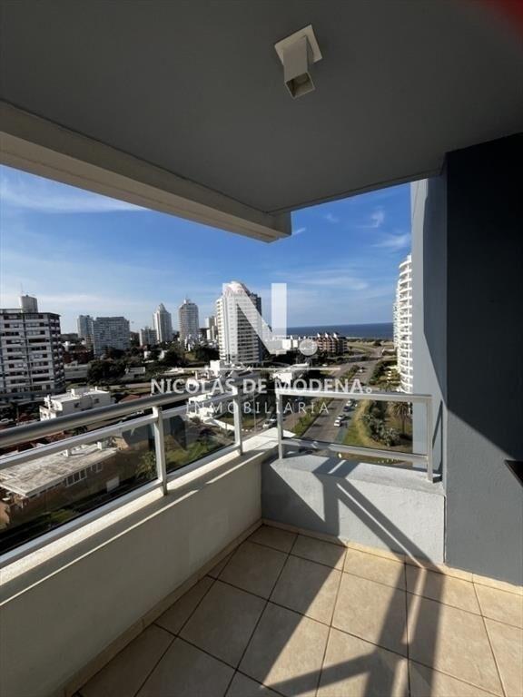 Departamento 3 dormitorios En Venta, Chiverta a