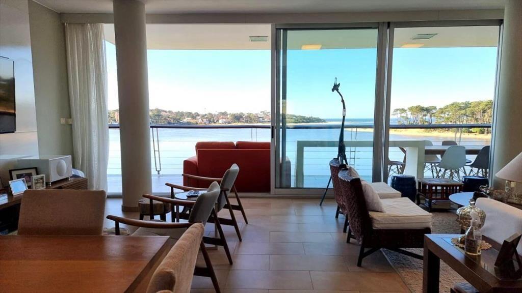 Apartamento con Excepcional vista al mar, gran terraza, 3 S
