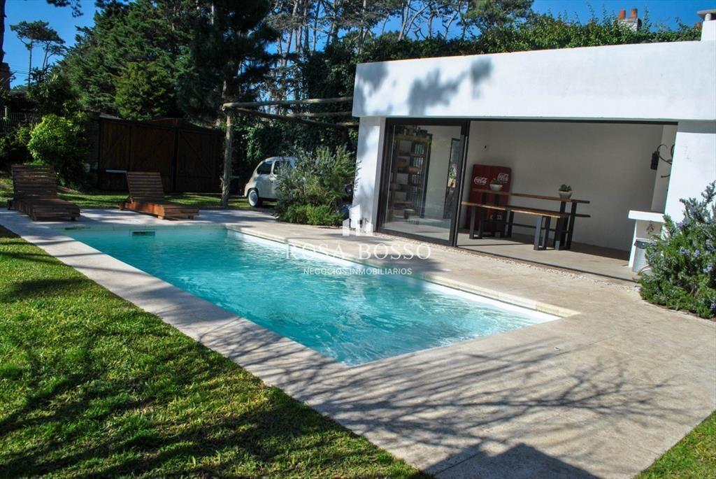 Hermosa casa gran parque con piscina climatizada