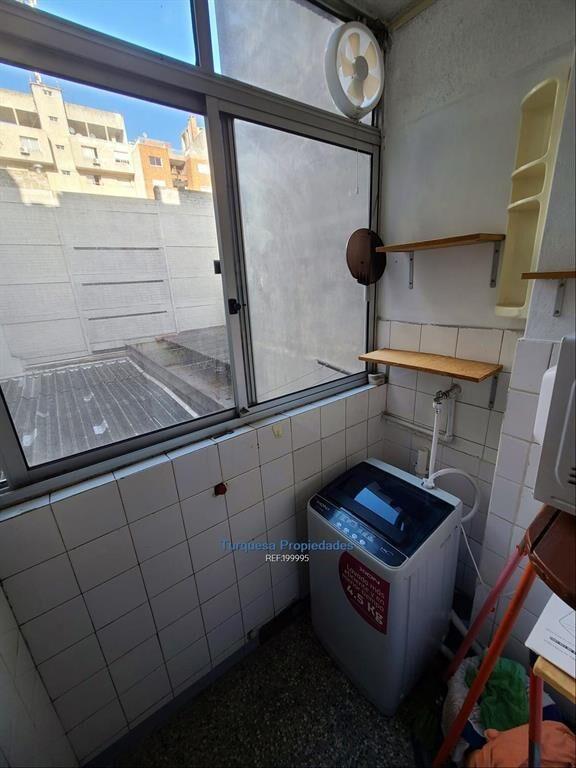 Venta apartamento 2 cuadras de la Rambla de Pocitos!!