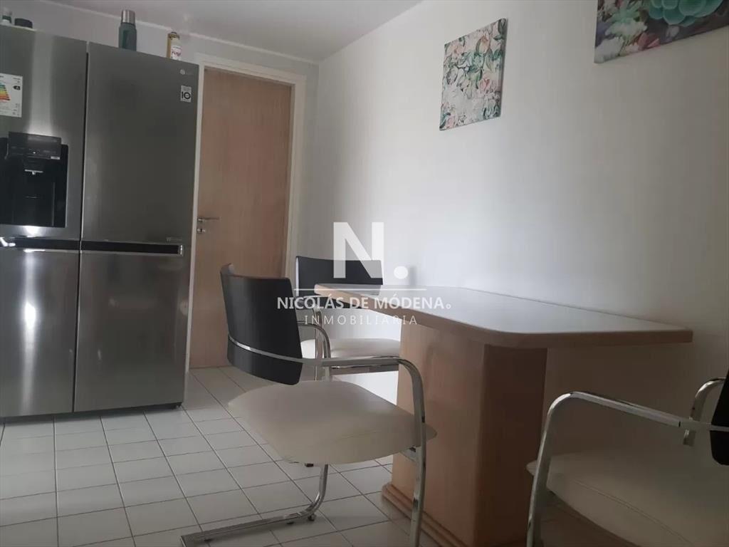 Impecable departamento, comodo e iluminado.