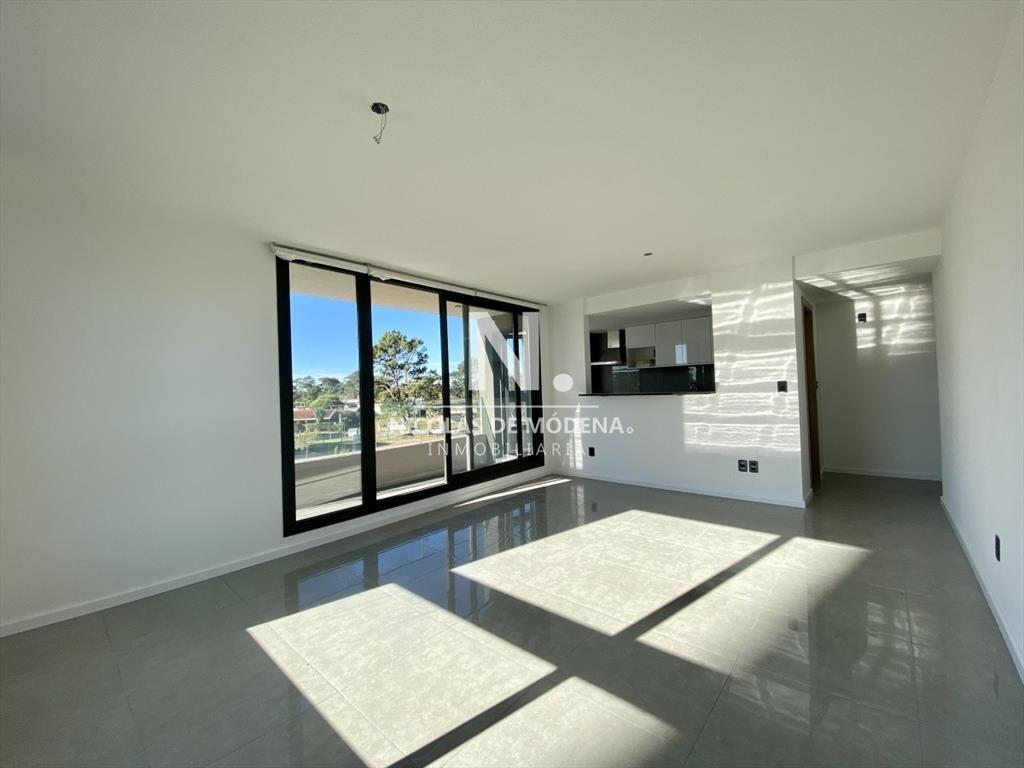 Apartamento sobre Roosevelt