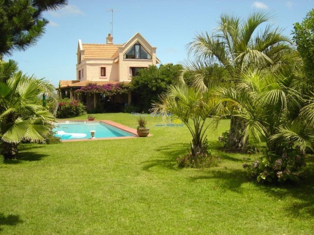 Casa en Venta en Punta ballena 5 dormitorios ,