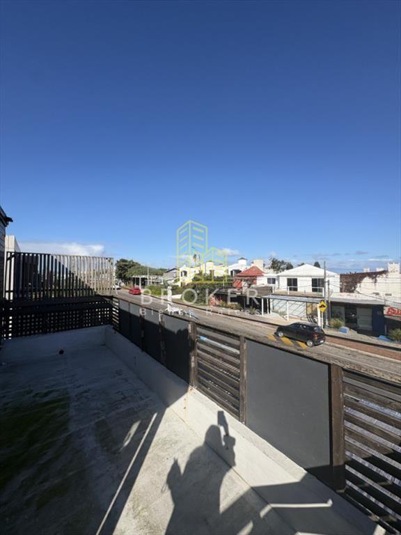Venta local comercial y apartamento En La Barra