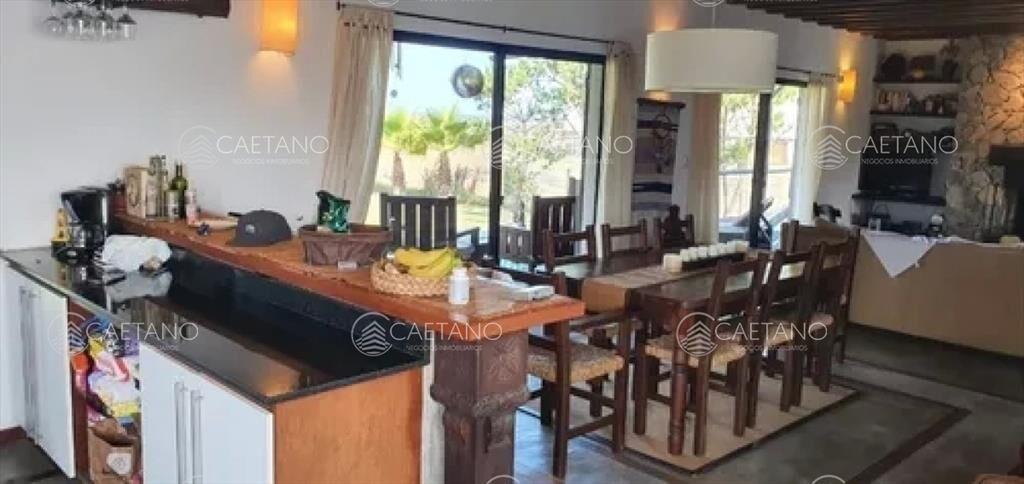 Venta casa 5 dormitorios. Arenas de JosÃ©