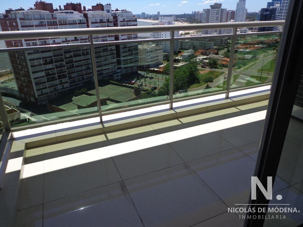 Apartamento en Brava, 2 dormitorios, ALQUILER Y VENTA TORRE