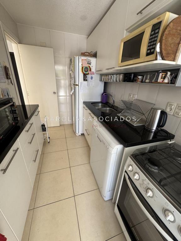 Apartamento de 3 dormitorios en venta en la zona