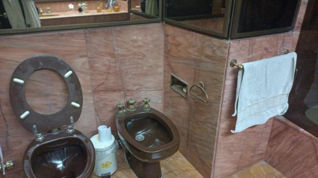VENTA  APARTAMENTO 3 DORMITORIOS Y SERVICIO GARAJE X2  SOBR