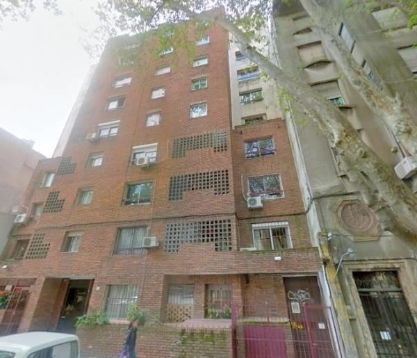 Alquiler de Apartamento en Calle Soriano con 2 dormitorios e