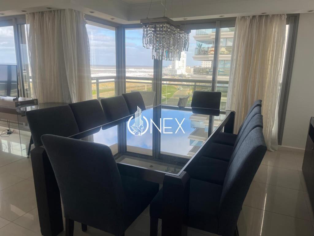 Venta apartamento de 3 dormitorios en suite más
