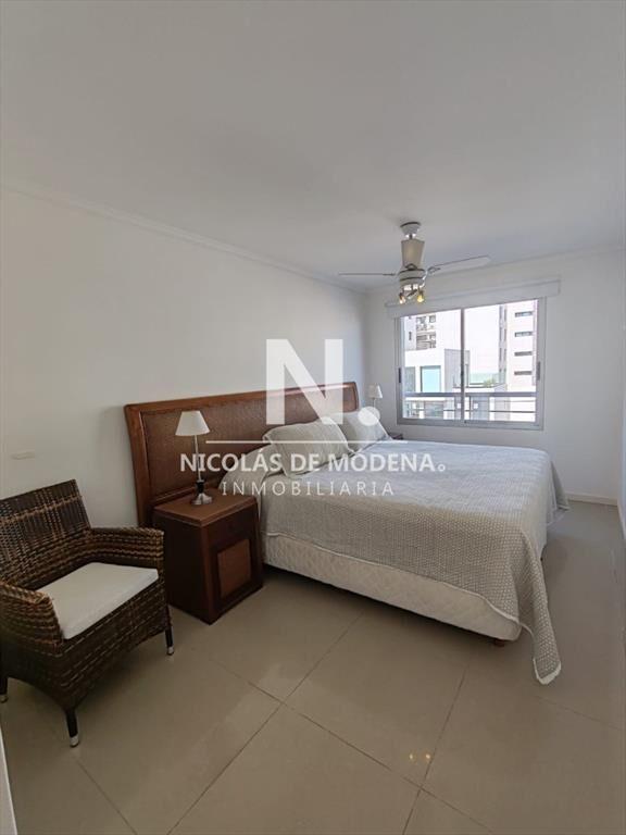 Punta del este, Península, departamento de 2 dormitorios c