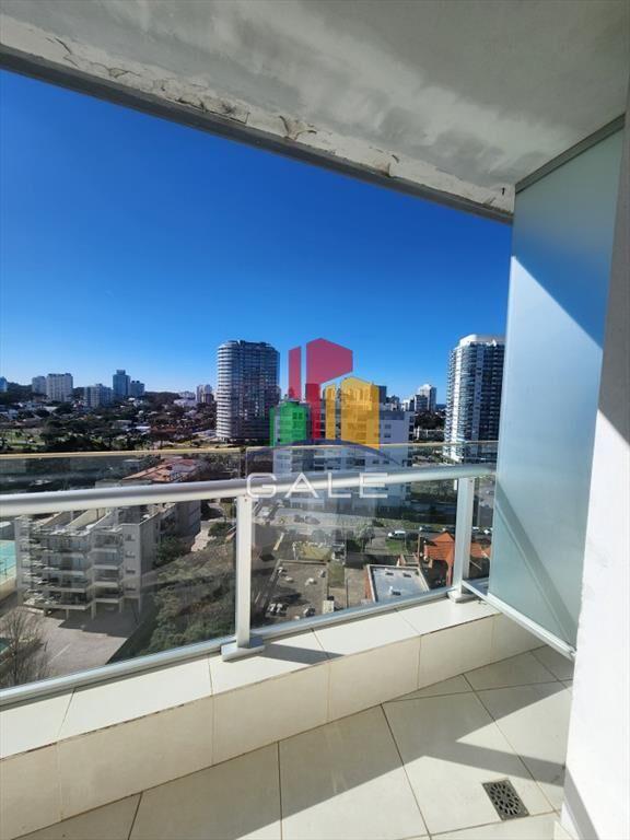 Vende apartamento de 3 dormitorios en Mansa- del
