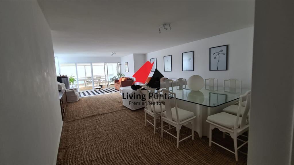 Apartamento a metros del mar