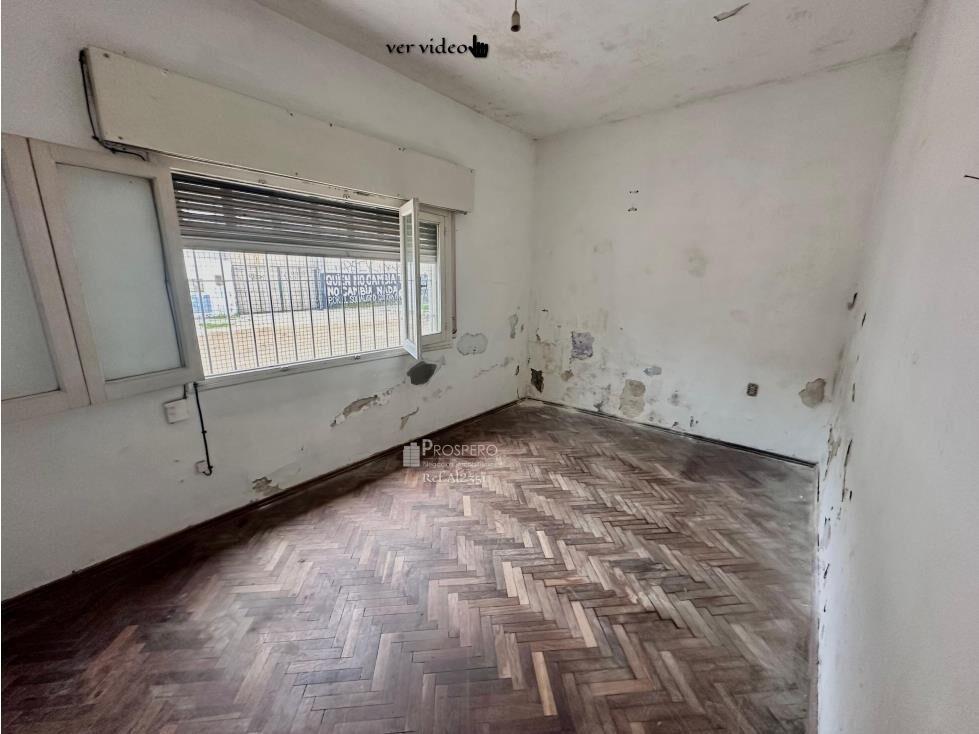 AL2351/1 venta casa ph 2 dorm reducto patio