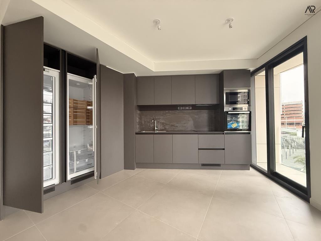 Apartamento en alquiler c/ cochera en Puerto Buceo