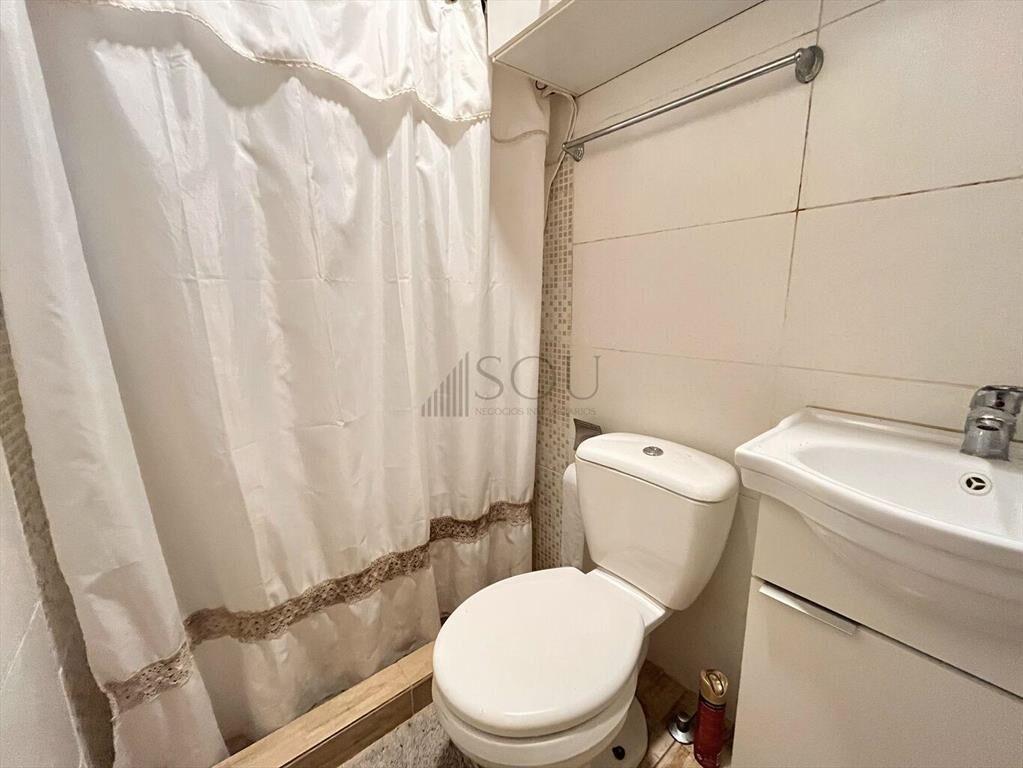 Venta casa 4 dormitorios 2 baños Punta de Rieles