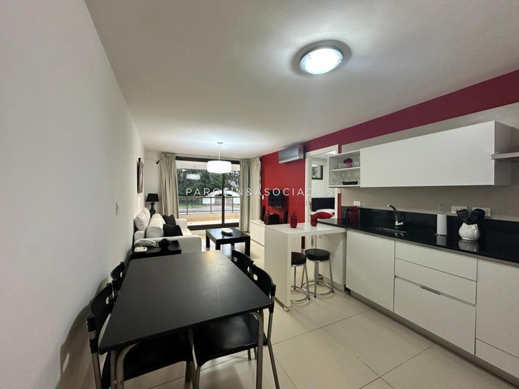En venta hermoso apartamento en San Rafael, Punta