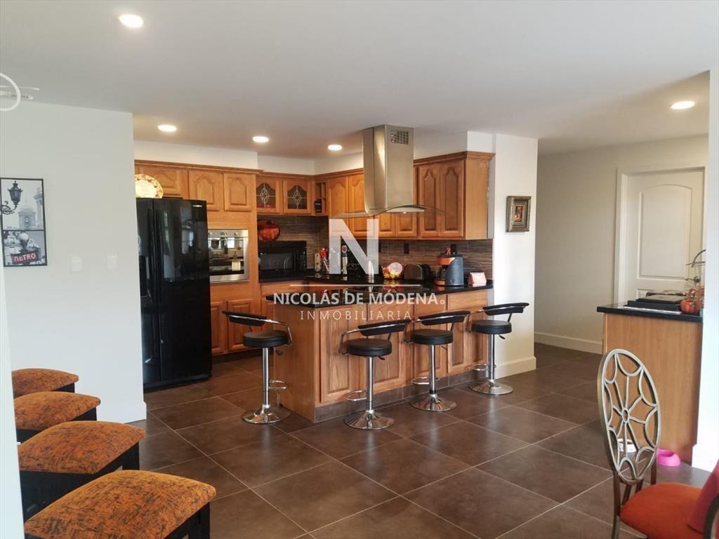 Venta de Casa, en Cumbres de Carrasco