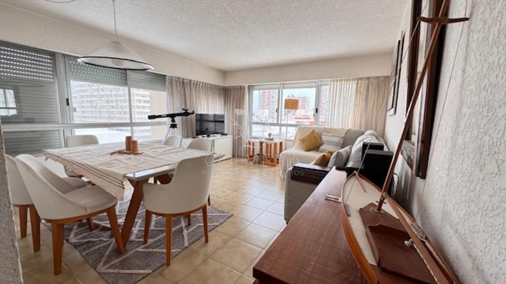 Apartamento en alquiler - Peninsula cerca playa y