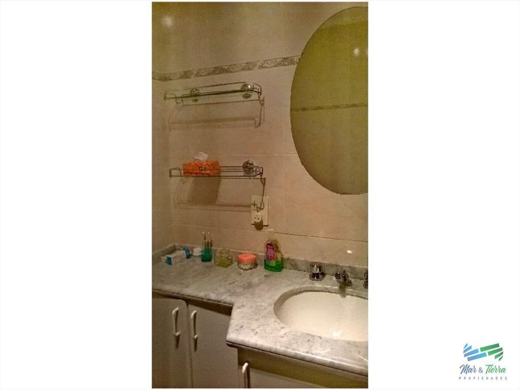 Vendo apartamento de 2 dormitorios enedificio con