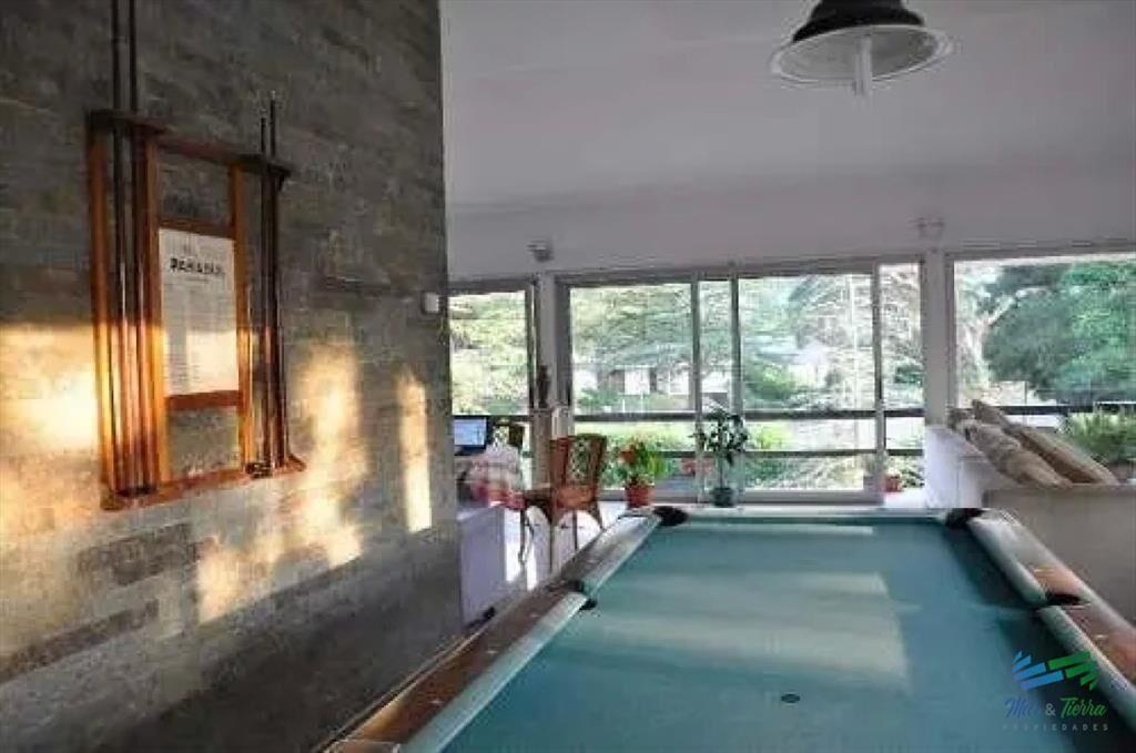 Casa en venta. Cuenta con ambientes amplios, A